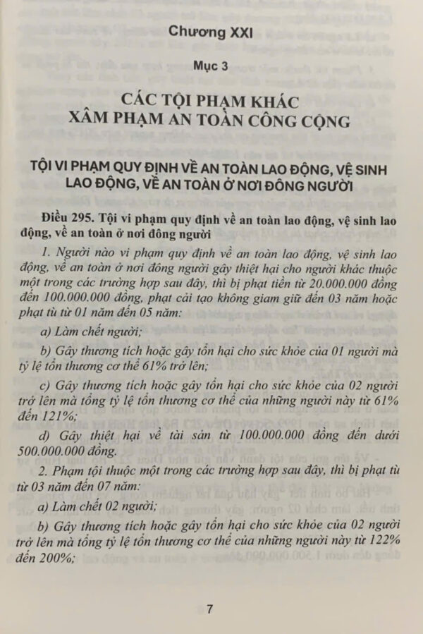 Bình luận Bộ luật Hình sự năm 2015 (Phần thứ hai – Các tội phạm), Chương XXI, Mục 3, 4: Các tội phạm khác xâm phạm an toàn, trật tự công cộng - Ảnh 7