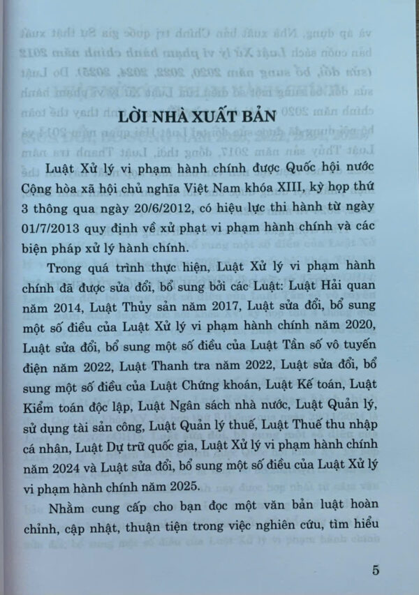 Luật Xử lý vi phạm hành chính năm 2012 (sửa đổi, bổ sung năm 2020, 2022, 2024, 2025) - Ảnh 2