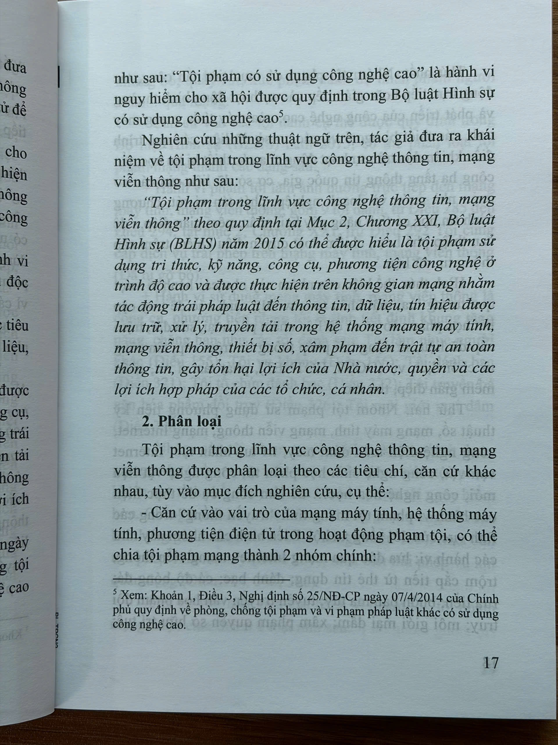 Bình luận tội phạm trong lĩnh vực công nghệ thông tin, mạng viễn thông - Những vấn đề lý luận và thực tiễn. - Ảnh 17