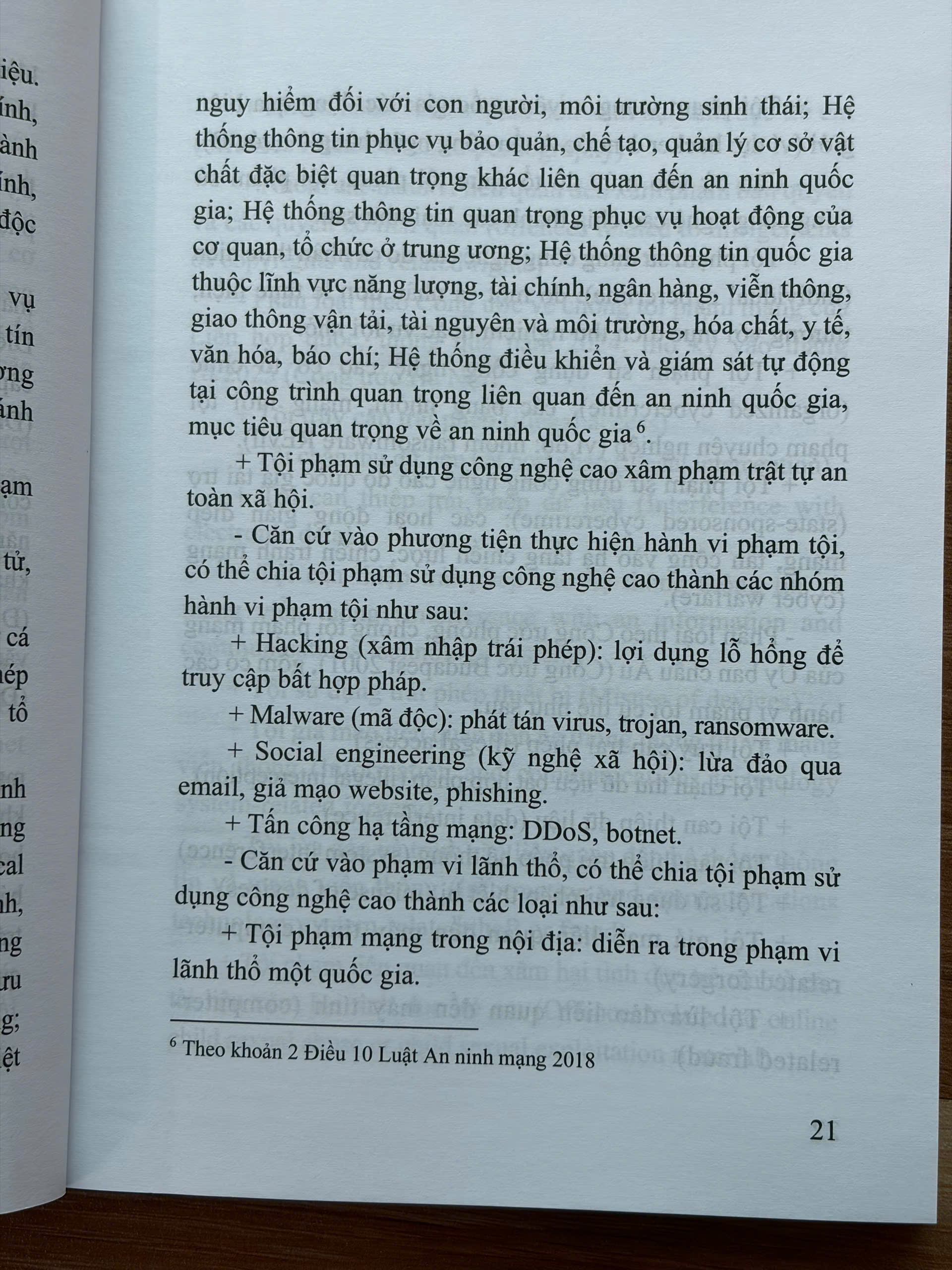 Bình luận tội phạm trong lĩnh vực công nghệ thông tin, mạng viễn thông - Những vấn đề lý luận và thực tiễn. - Ảnh 21